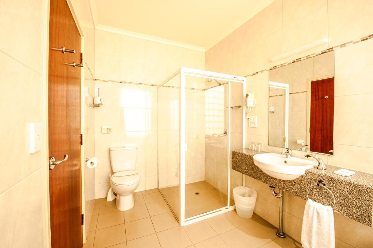 Strath Motel Strathalbyn Extérieur photo