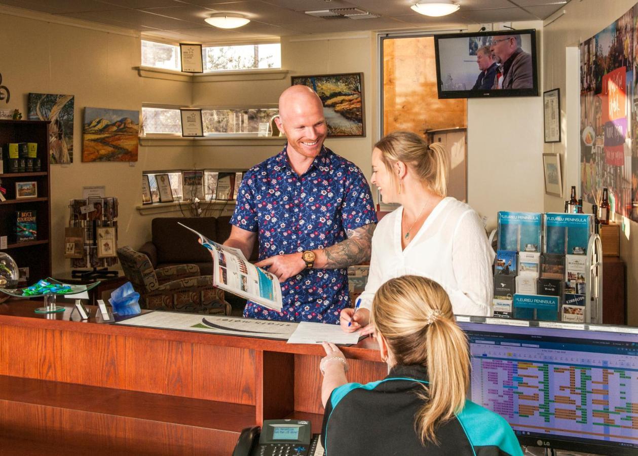 Strath Motel Strathalbyn Extérieur photo